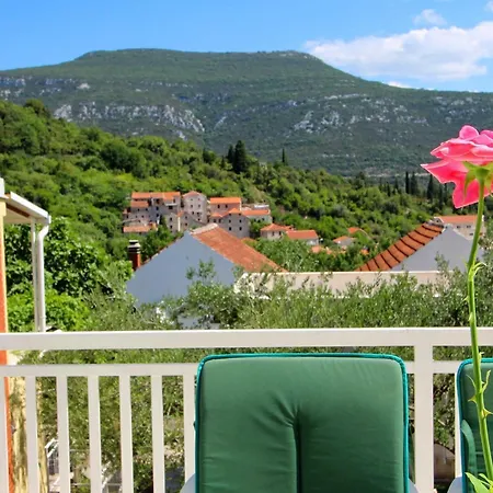Vikendica Gea - Three Bedroom With Terrace And Partial Sea View Ston