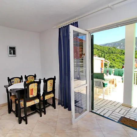 Gea - Three Bedroom With Terrace And Partial Sea View Ston